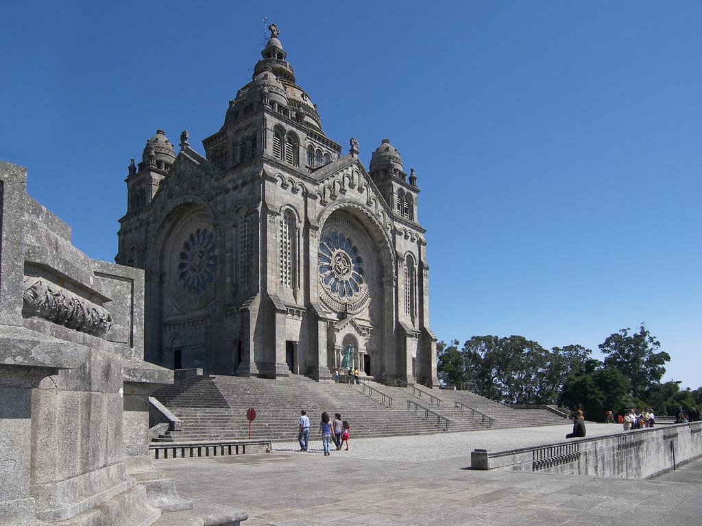 Bright Sao Domingos Viana do Castelo
